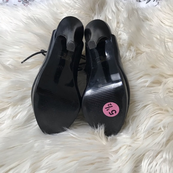 New open toe heels - Picture 4 of 4